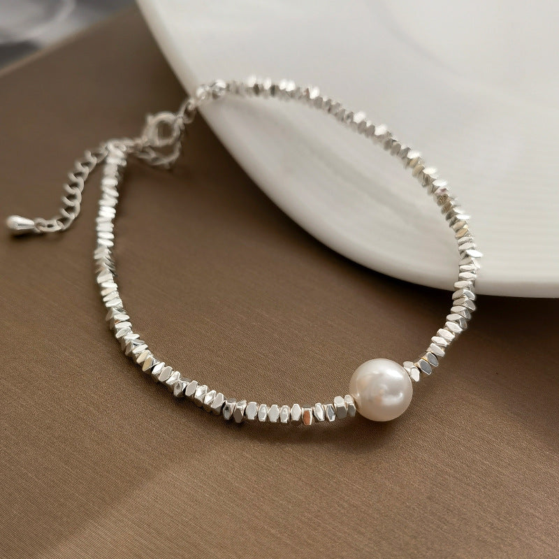 Minimalist Asymmetric Chain Bracelet Adorned With Scattered Beads And Pearlstrendy Yet Niche