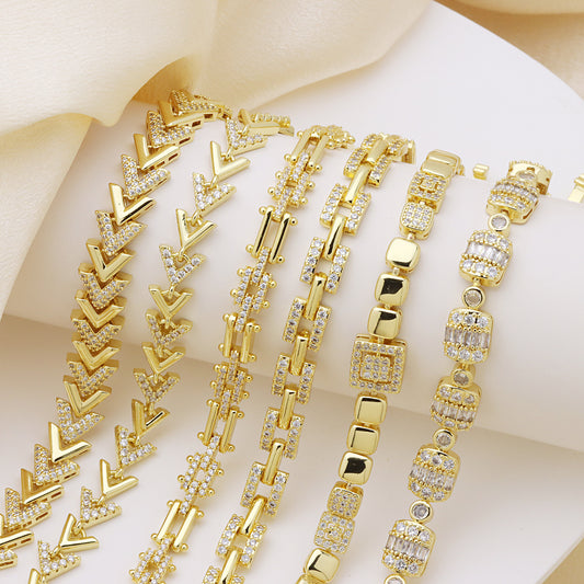 Zircon-inlaid Copper Bangle Bracelet With 18K Gold Plating Square Design Versatile And Effortlessly Luxurious